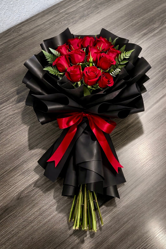 Classic Dozen Rose Bouquet